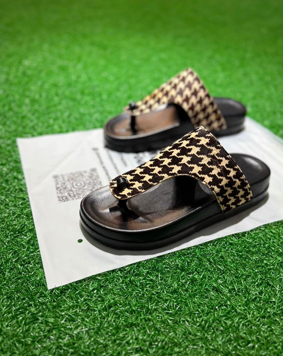 Chic women's footwear